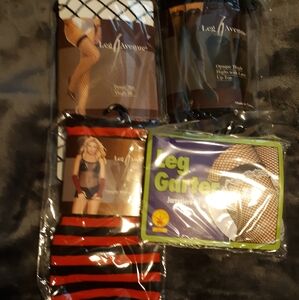 Sexy Leg Avenue Thigh Hi Leg Garter & Arm Warmer Set